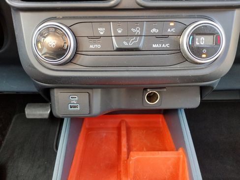 Used 2022 Ford Maverick XLT FWD image 28