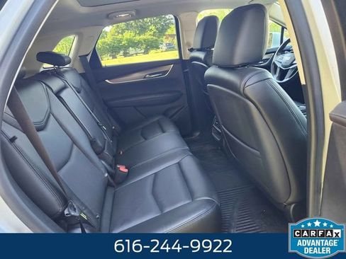 Used 2018 Cadillac XT5 Luxury w/ Driver Awareness Package AWD/4WD image 6