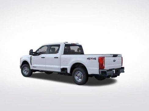 New 2026 Ford F250 XL w/ XL Driver Assist Package AWD/4WD image 6