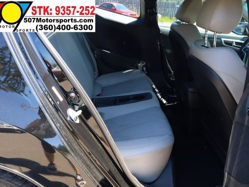 Used 2013 Hyundai Veloster w/ Style Pkg FWD image 15