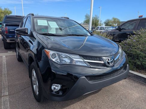 Used 2014 Toyota RAV4 XLE image 3