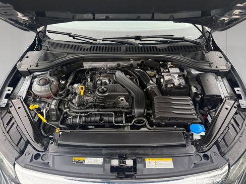 Used 2024 Volkswagen Jetta SE FWD image 20