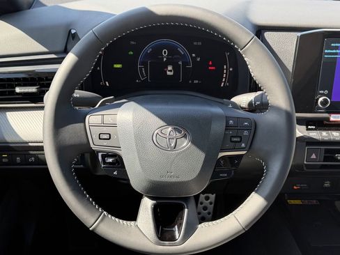 Certified 2026 Toyota Camry SE FWD image 15