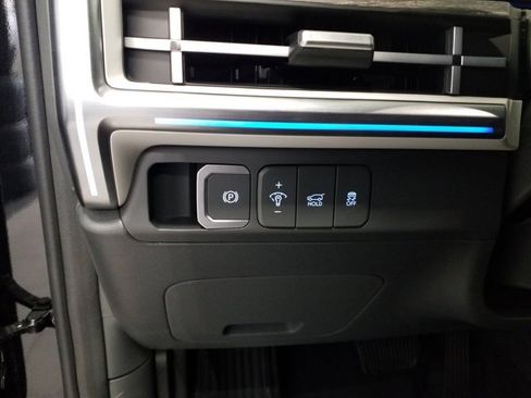 Certified 2026 Hyundai Santa Fe Calligraphy w/ Tow & Go Package image 10