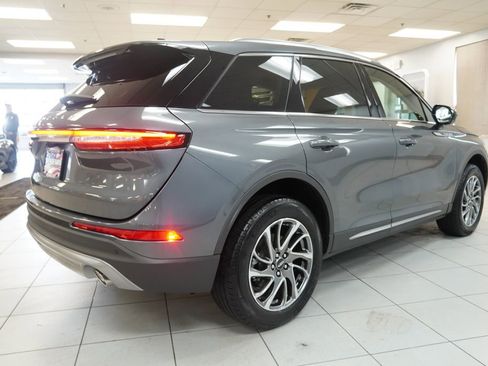 Used 2022 Lincoln Corsair AWD w/ Equipment Group 101A image 17