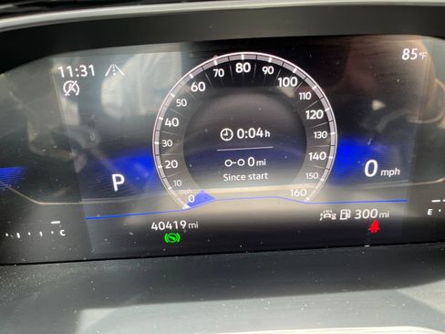 Used 2024 Volkswagen Jetta SE FWD image 4