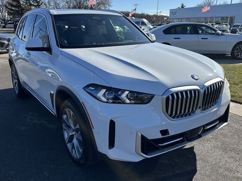 Used 2026 BMW X5 xDrive40i w/ Premium Package image 36