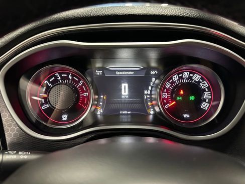 Used 2016 Dodge Challenger SXT Plus image 19