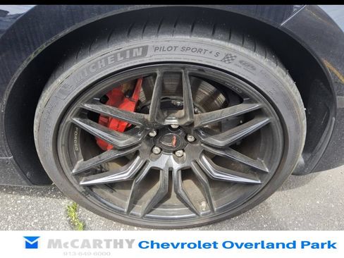 Used 2024 Chevrolet Corvette Z06 RWD image 6