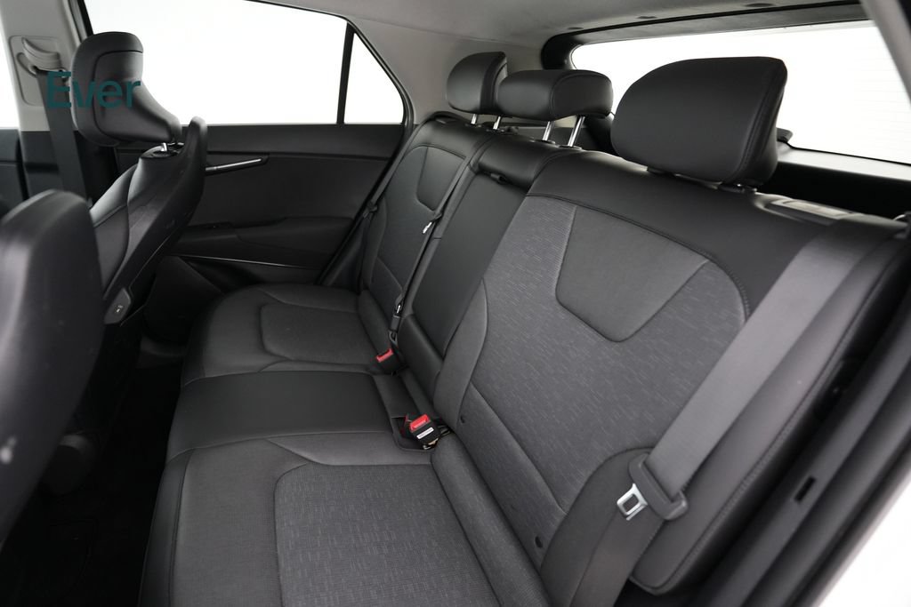 Used 2024 Kia Niro Wave FWD image 24