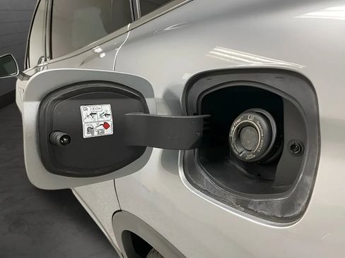 Used 2020 Lincoln Nautilus Reserve FWD image 29
