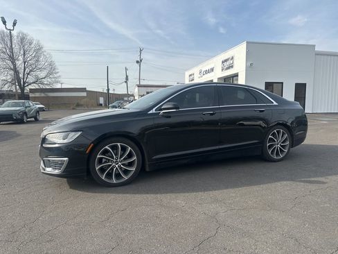 Used 2018 Lincoln MKZ Reserve w/ Technology Package image 12