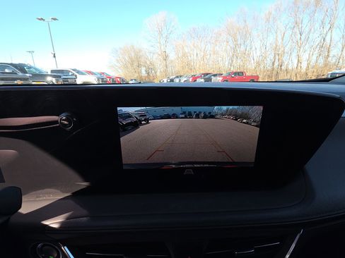 Certified 2024 Buick Encore GX Sport Touring w/ Black Roof Package image 22