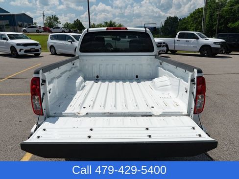 Used 2018 Nissan Frontier S RWD image 15