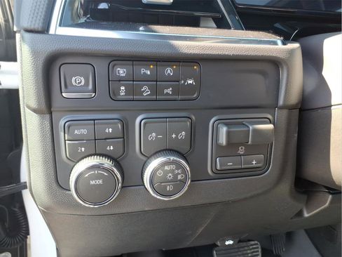 New 2026 Chevrolet Tahoe RST image 17