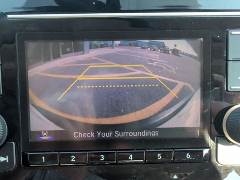 Used 2018 Honda CR-V LX image 14