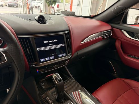 Used 2023 Maserati Levante Modena S AWD/4WD image 47