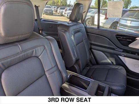 New 2026 Lincoln Aviator Reserve AWD/4WD image 13