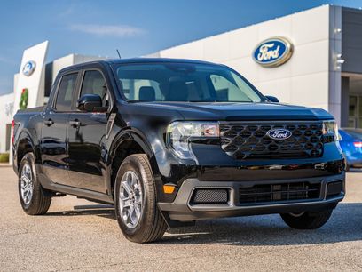 New 2025 Ford Maverick XLT w/ XLT Luxury Package