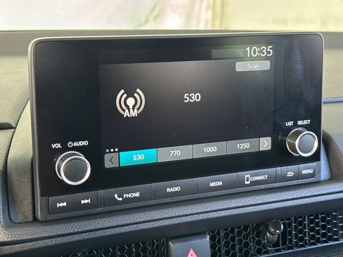 Used 2025 Honda CR-V EX image 21
