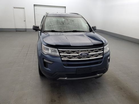 Used 2018 Ford Explorer XLT AWD/4WD image 14