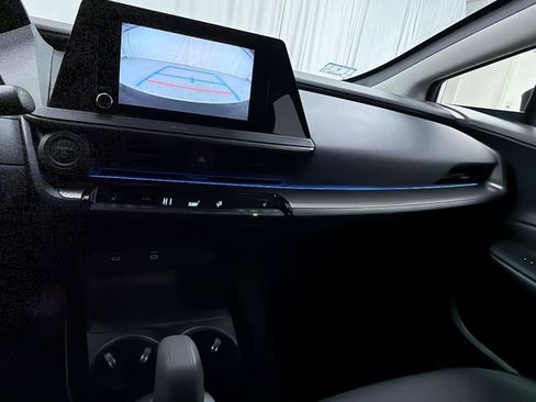 Certified 2024 Toyota Prius XLE image 13