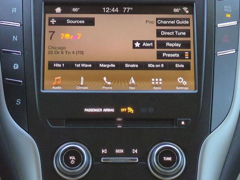 Used 2019 Lincoln MKC Select w/ Select Plus Package image 18