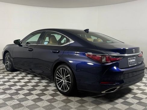 Used 2025 Lexus ES 350 w/ Premium Package FWD image 7