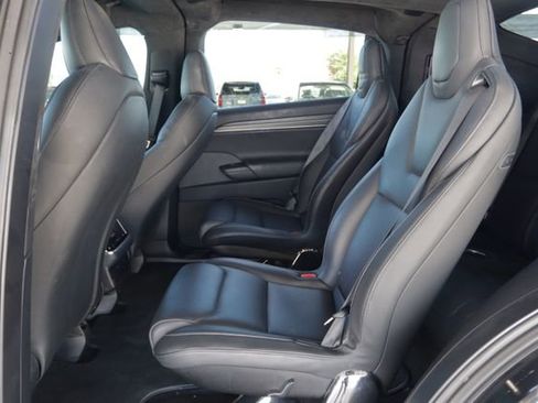 Used 2023 Tesla Model X Plaid image 28