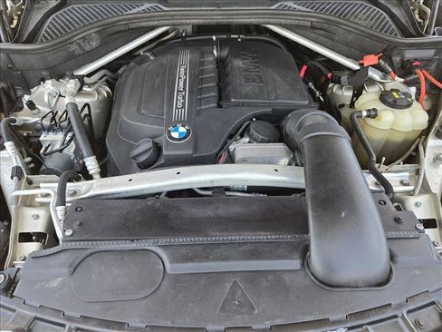Used 2016 BMW X5 xDrive35i AWD/4WD image 24