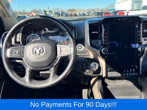 Used 2022 RAM 1500 Laramie AWD/4WD image 10