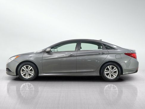 Used 2014 Hyundai Sonata GLS w/ Popular Equipment Group 2 FWD image 2