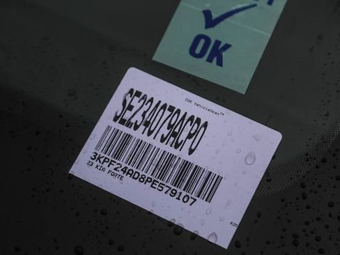 Certified 2023 Kia Forte LXS image 29