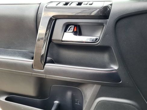 Used 2019 Toyota 4Runner TRD Pro AWD/4WD image 13