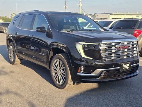 New 2026 GMC Acadia Denali w/ Super Cruise Package image 3