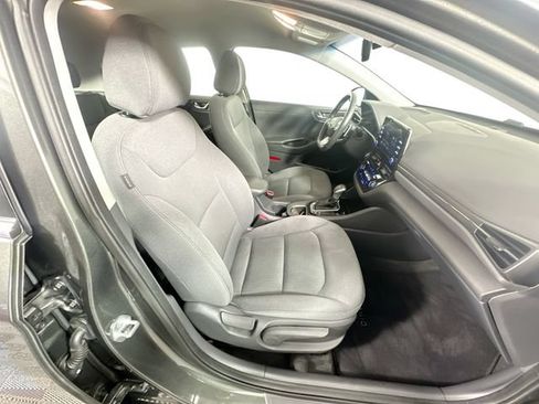 Used 2021 Hyundai Ioniq SEL FWD image 27