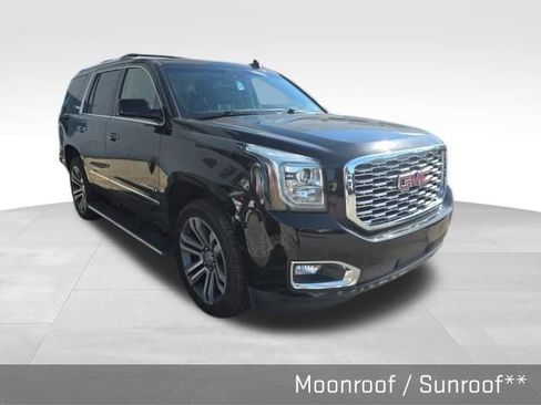 Used 2018 GMC Yukon Denali w/ Denali Ultimate Package AWD/4WD image 3