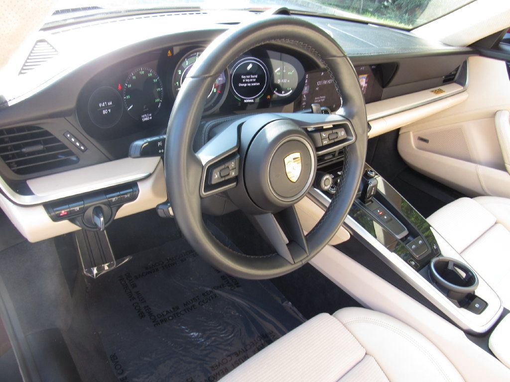Certified 2021 Porsche 911 AWD/4WD image 4