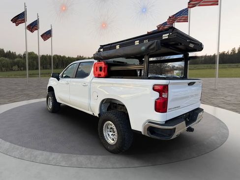 Used 2020 Chevrolet Silverado 1500 LT w/ All-Star Edition AWD/4WD image 10