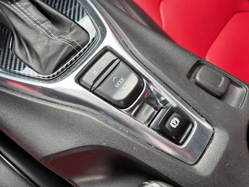 Used 2016 Chevrolet Camaro SS RWD image 13