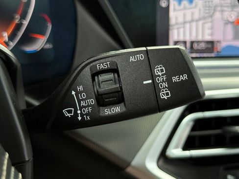 Used 2019 BMW X5 xDrive40i w/ Luxury Seating Package AWD/4WD image 22