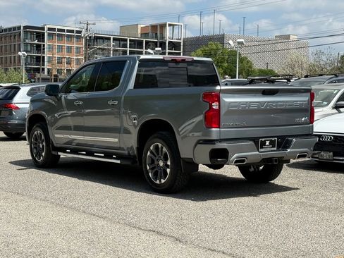 Used 2026 Chevrolet Silverado 1500 High Country w/ Technology Package AWD/4WD image 11