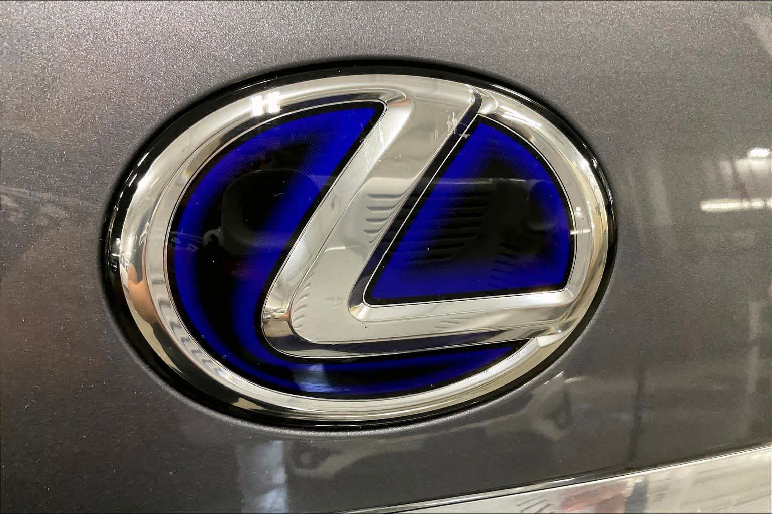 Used 2022 Lexus RX 450h AWD w/ Luxury Package image 31