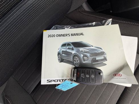 Used 2020 Kia Sportage LX w/ LX Popular Package AWD/4WD image 13