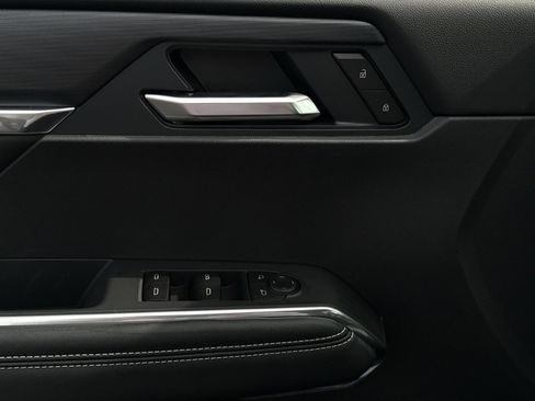 New 2026 GMC Acadia Elevation image 15