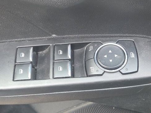 Used 2021 Ford Escape Titanium AWD/4WD image 25