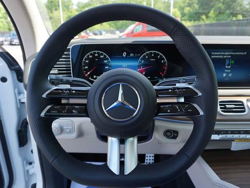 New 2026 Mercedes-Benz GLS 450 4MATIC image 22