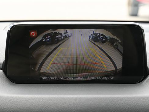 Used 2017 MAZDA CX-5 Touring image 16