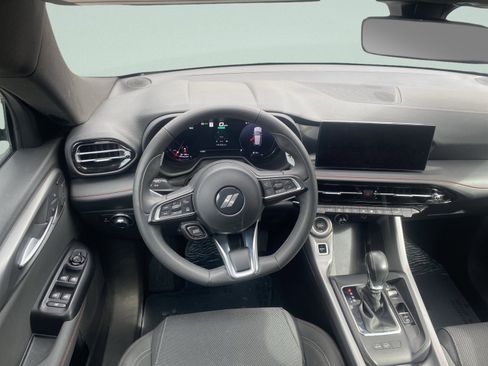 Used 2024 Dodge Hornet R/T image 17