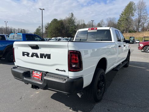 Used 2025 RAM 2500 Tradesman image 3